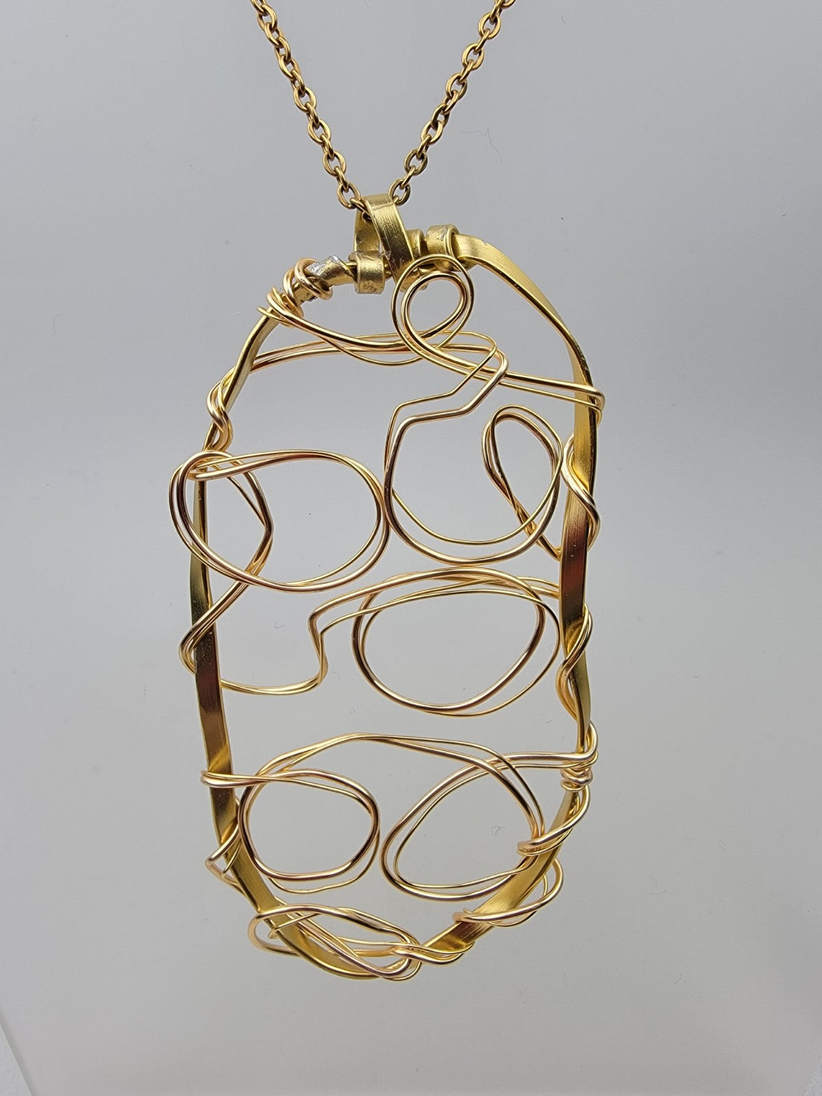 The Uniquely Necklace